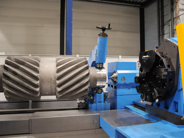 Kammwalze - aus Schmiedestahl, Verzahnung einsatzgehärtet und geschliffen