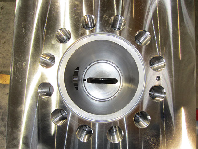 cylinder for piston compressor - detail of valve slot on a forged cylinder