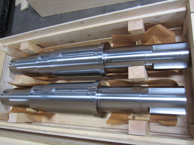 control shaft - forged steel 30CrNiMo8+QT, 450kg, finish machined