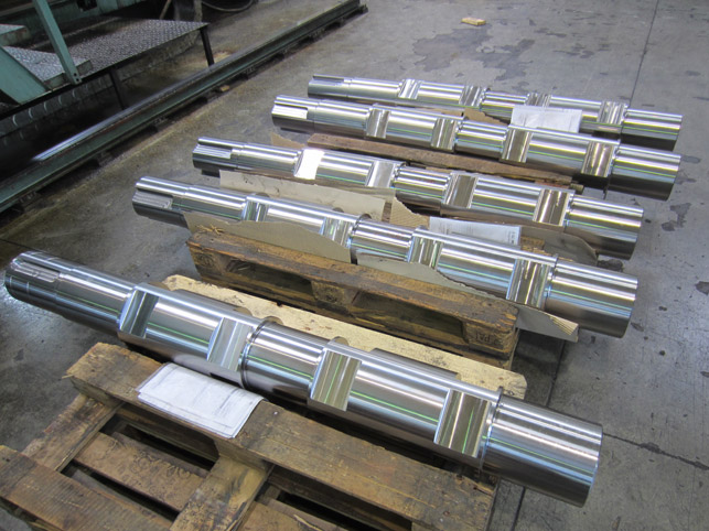 ejector shaft - forged steel 30CrNiMo8+QT, 450kg, finish machined