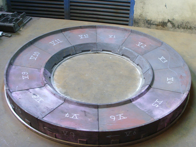 grinding ring for vertical mill - zur Kohlevermahlung, gegossen in Ni-Hard 4, einbaufertig bearbeitet