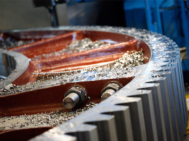 Zahnkranz für Zementofen - in Stahlguss, während der Bearbeitung